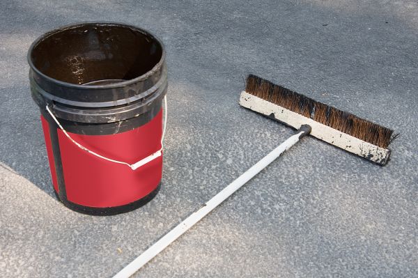 Cost of Residential Blacktop Sealing in Mill Valley
